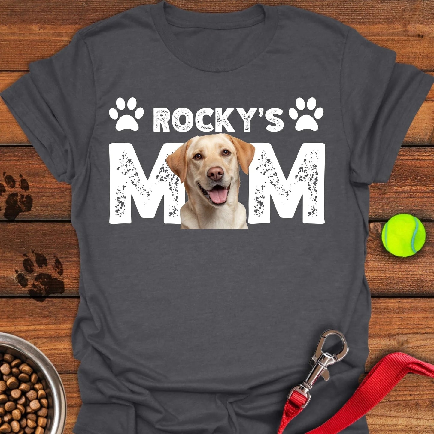 Personalized Lab Mom T-Shirt Unisex Softstyle T-Shirt Dark Heather
