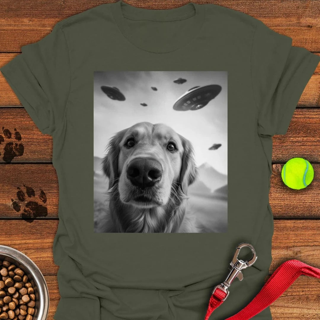 Golden Retriever UFO T-Shirt Military Green