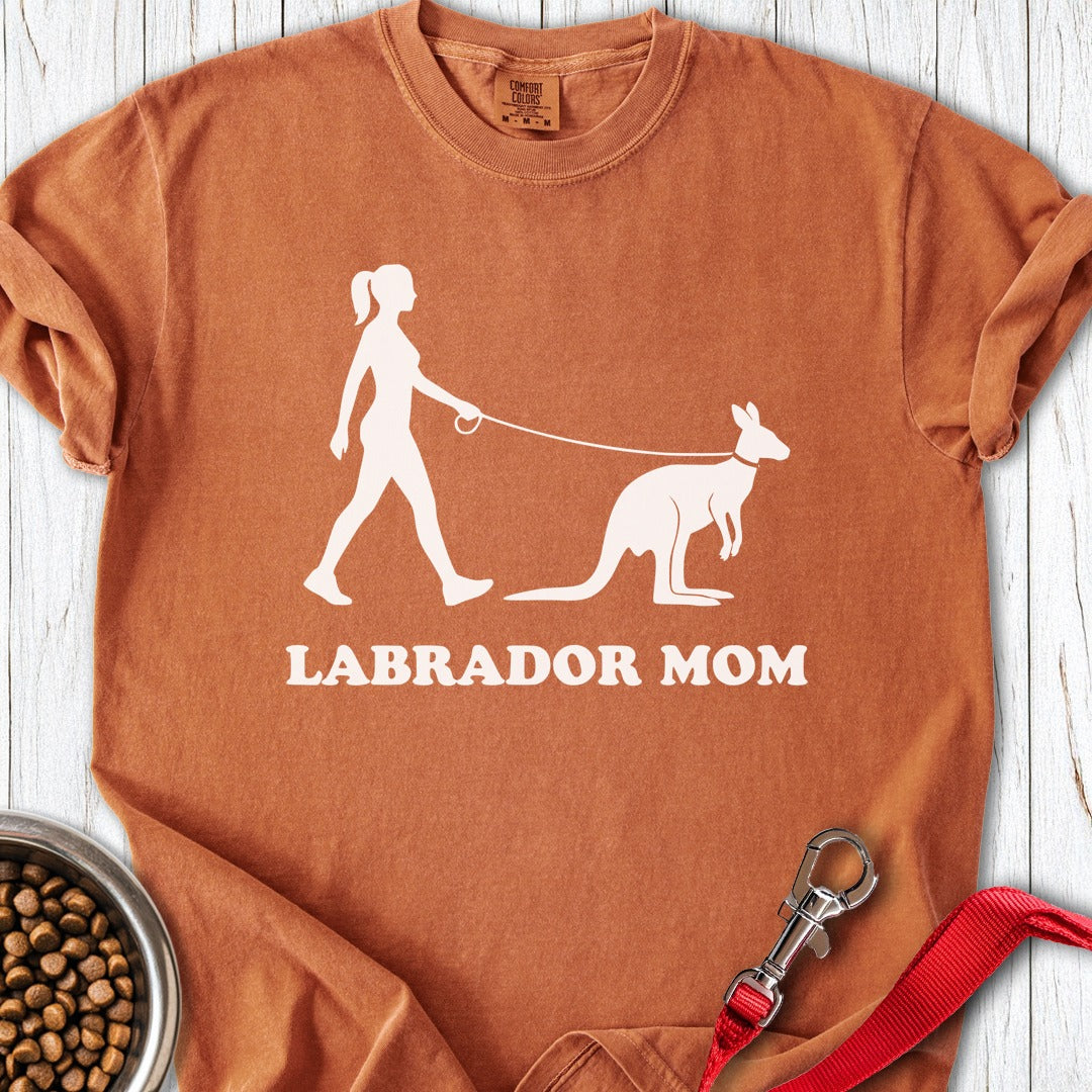 Labrador Mom Premium Tee Yam