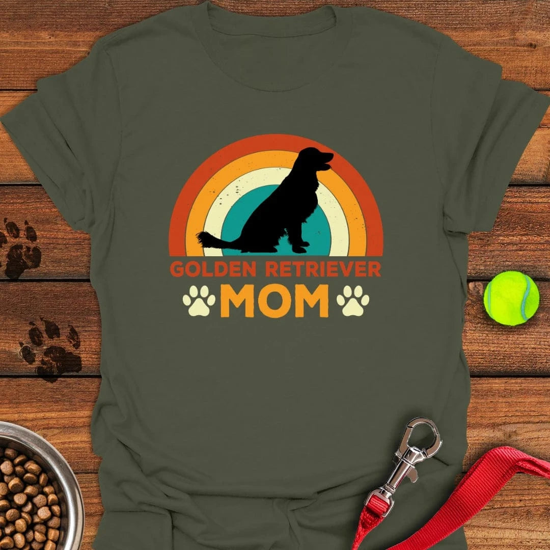 Golden Retriever Mom T-Shirt Military Green