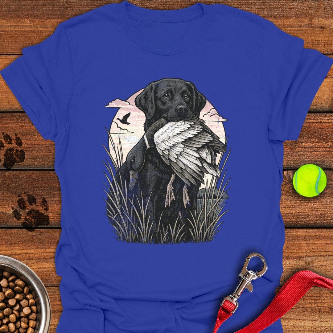 Black Labrador Hunting T-Shirt Royal