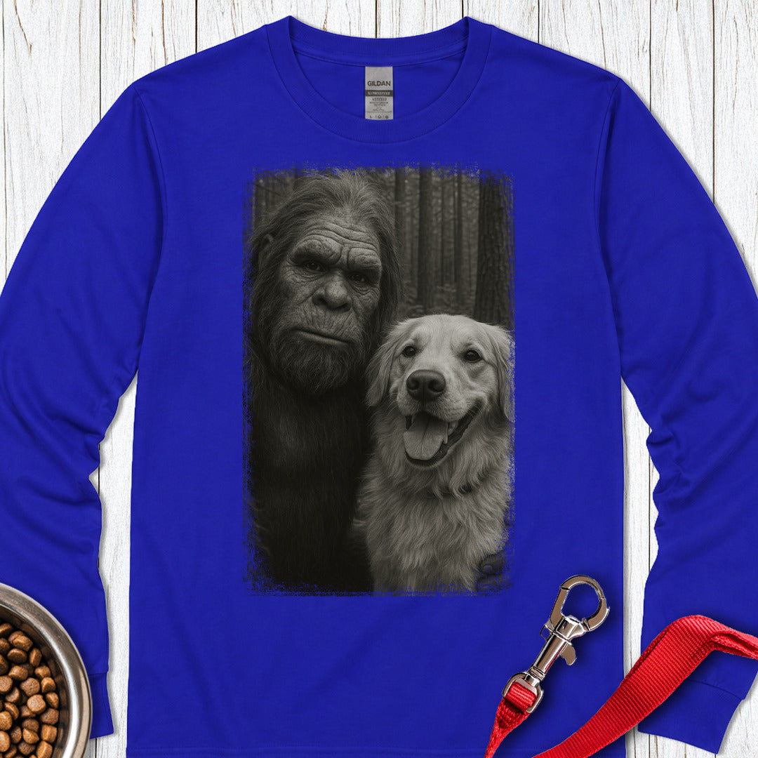 Bigfoot & Golden Retriever Selfie Long Sleeve — Royal