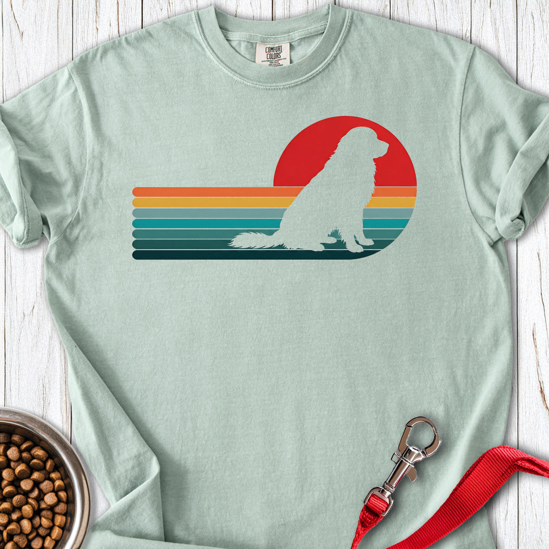Leonberger Retro Sunset Premium Tee — Bay