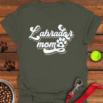 Labrador Mom Retro T-Shirt Military Green