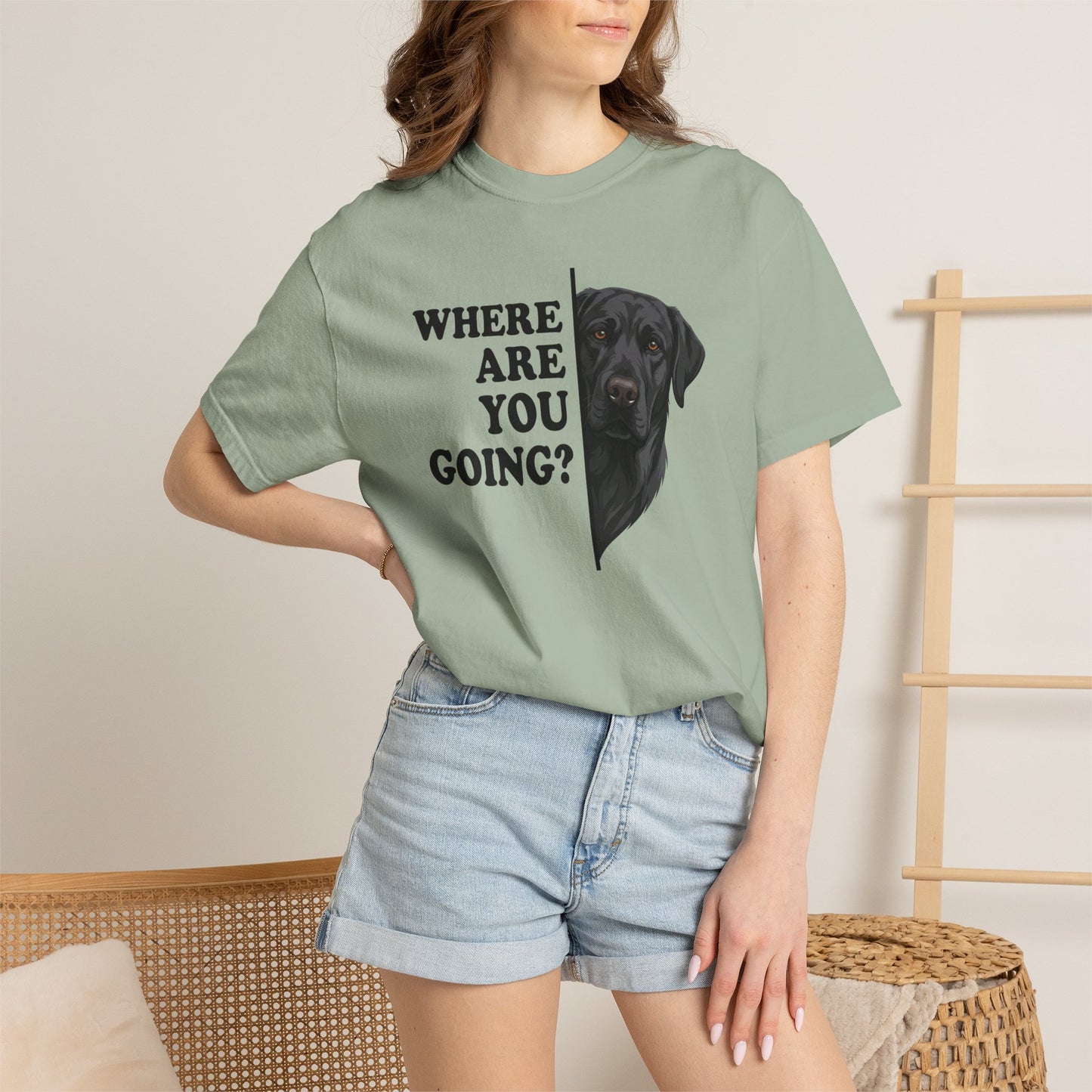 Black labrador Alert Premium Tee