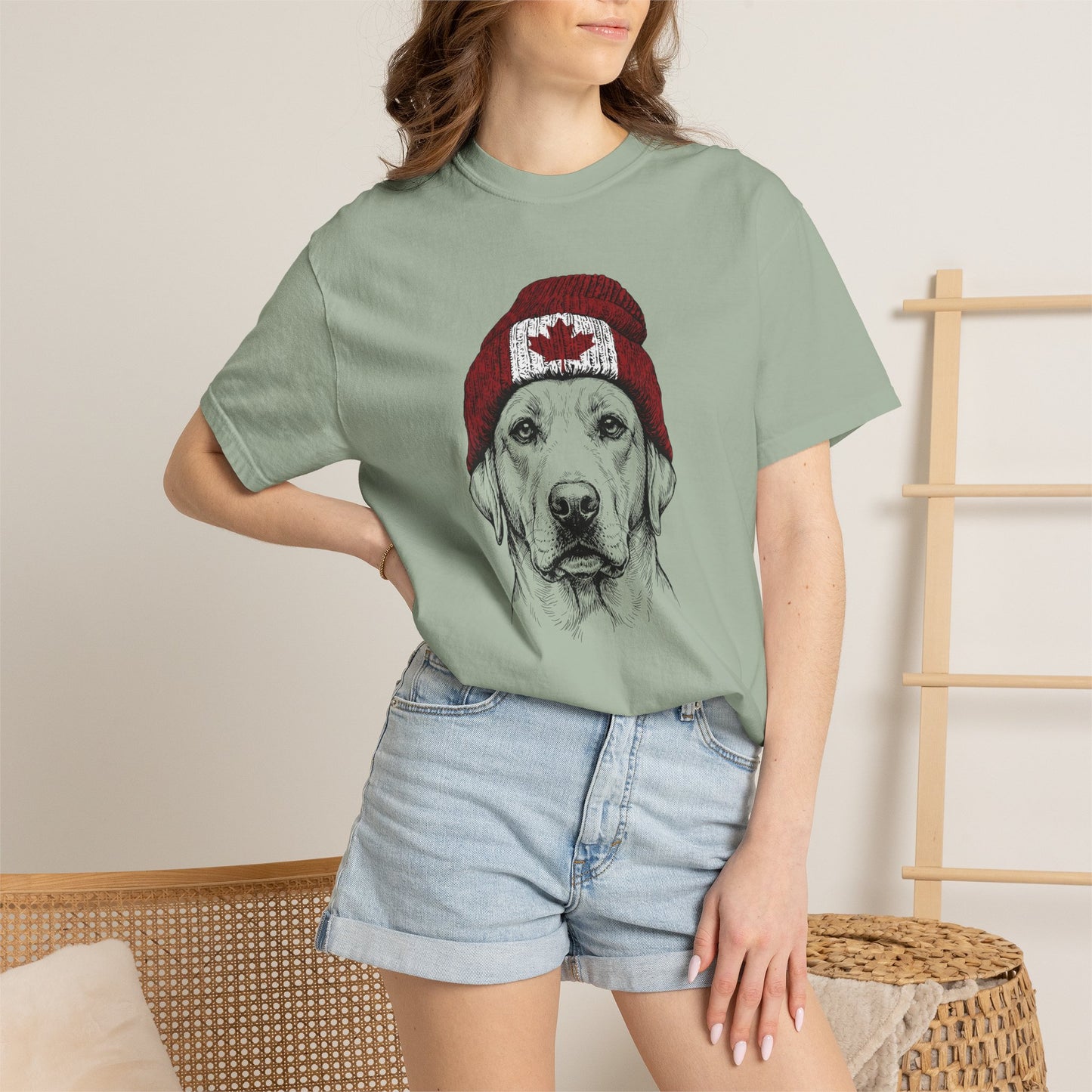 Labrador Canado Beanie Premium Tee