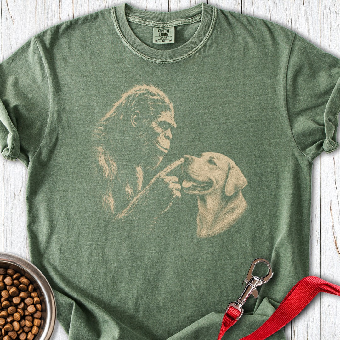 Bigfoot Labrador Boop Premium Tee Moss