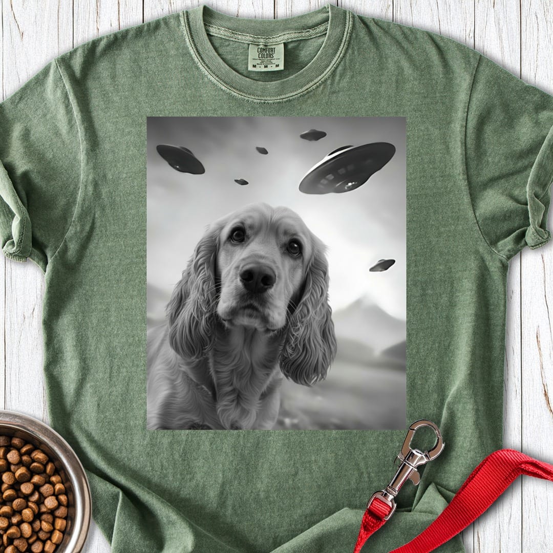 Cocker Spaniel UFO Premium Tee Moss