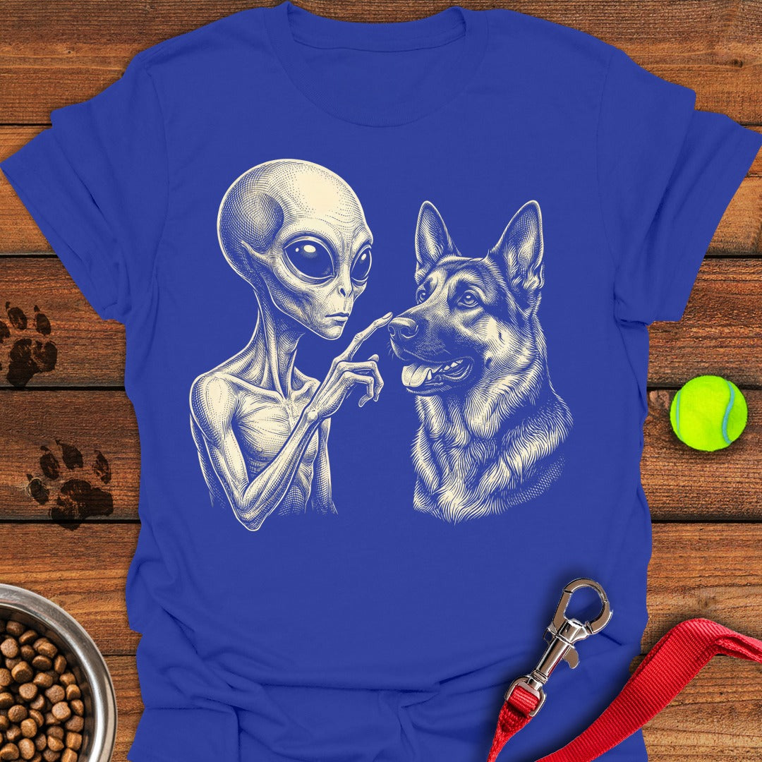German Shepherd & Alien Royal