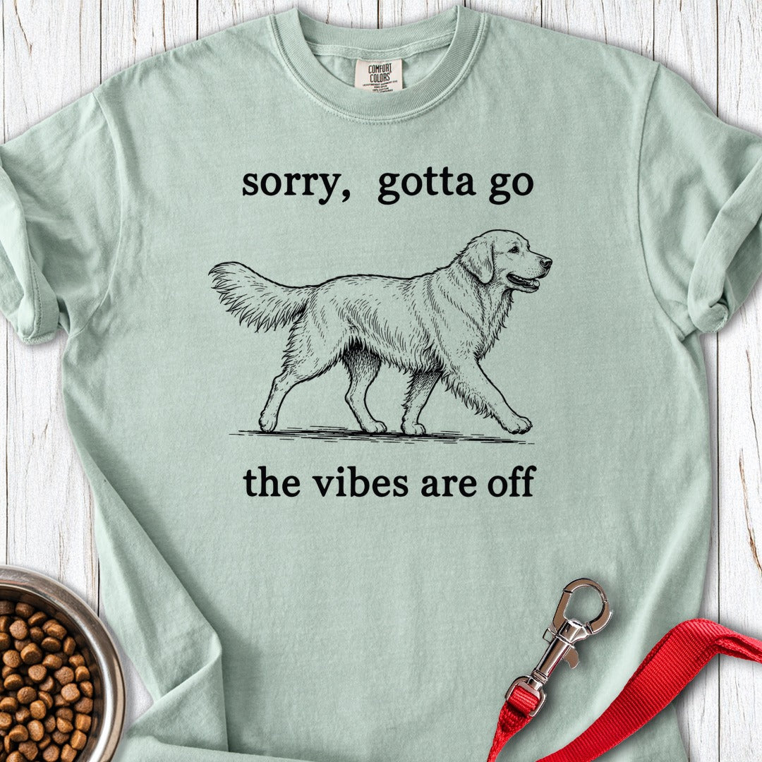 Golden Retriever Vibes Premium Tee Bay