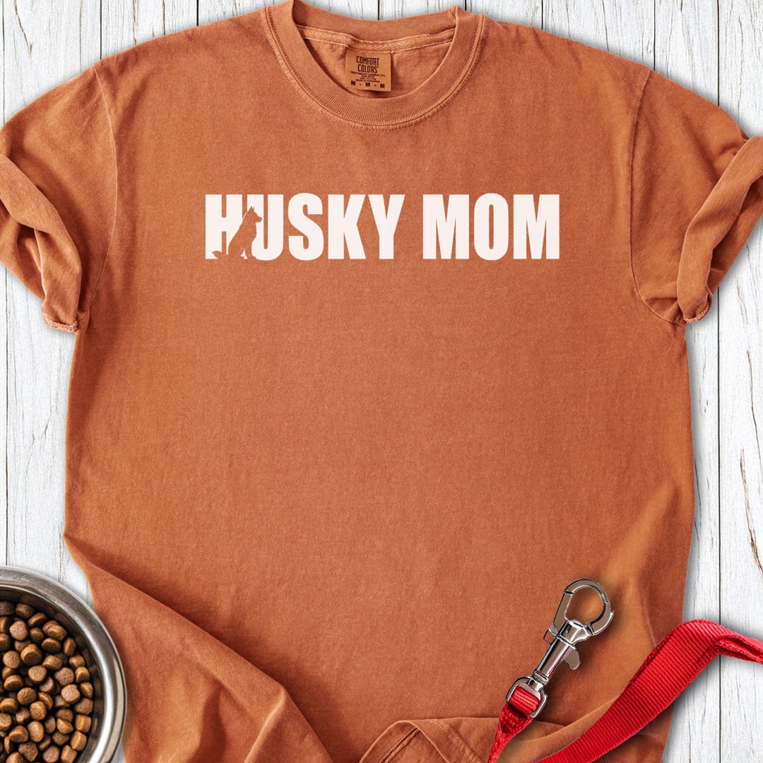 Husky Mom Premium Tee Yam