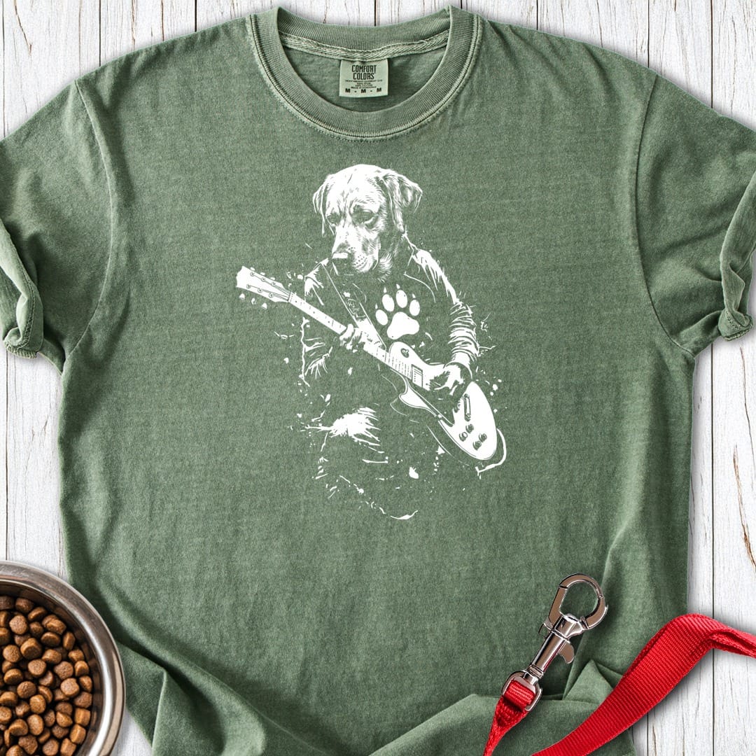 Labrador Left Pawed Rocker Premium Tee Moss