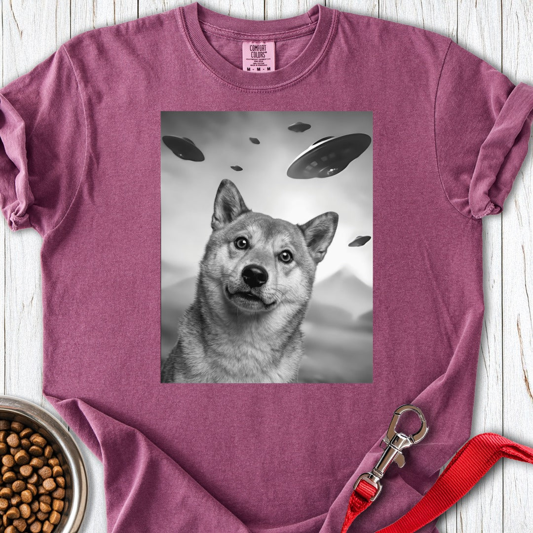 Shiba Inu UFO Premium Tee Berry