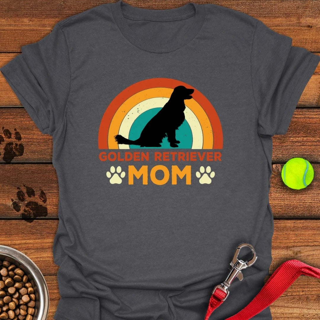 Golden Retriever Mom T-Shirt Dark Heather