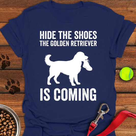 Golden Retriever Shoe Stealer T-Shirt Navy