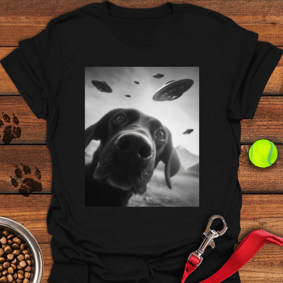 Funny Labrador UFO T-Shirt Black
