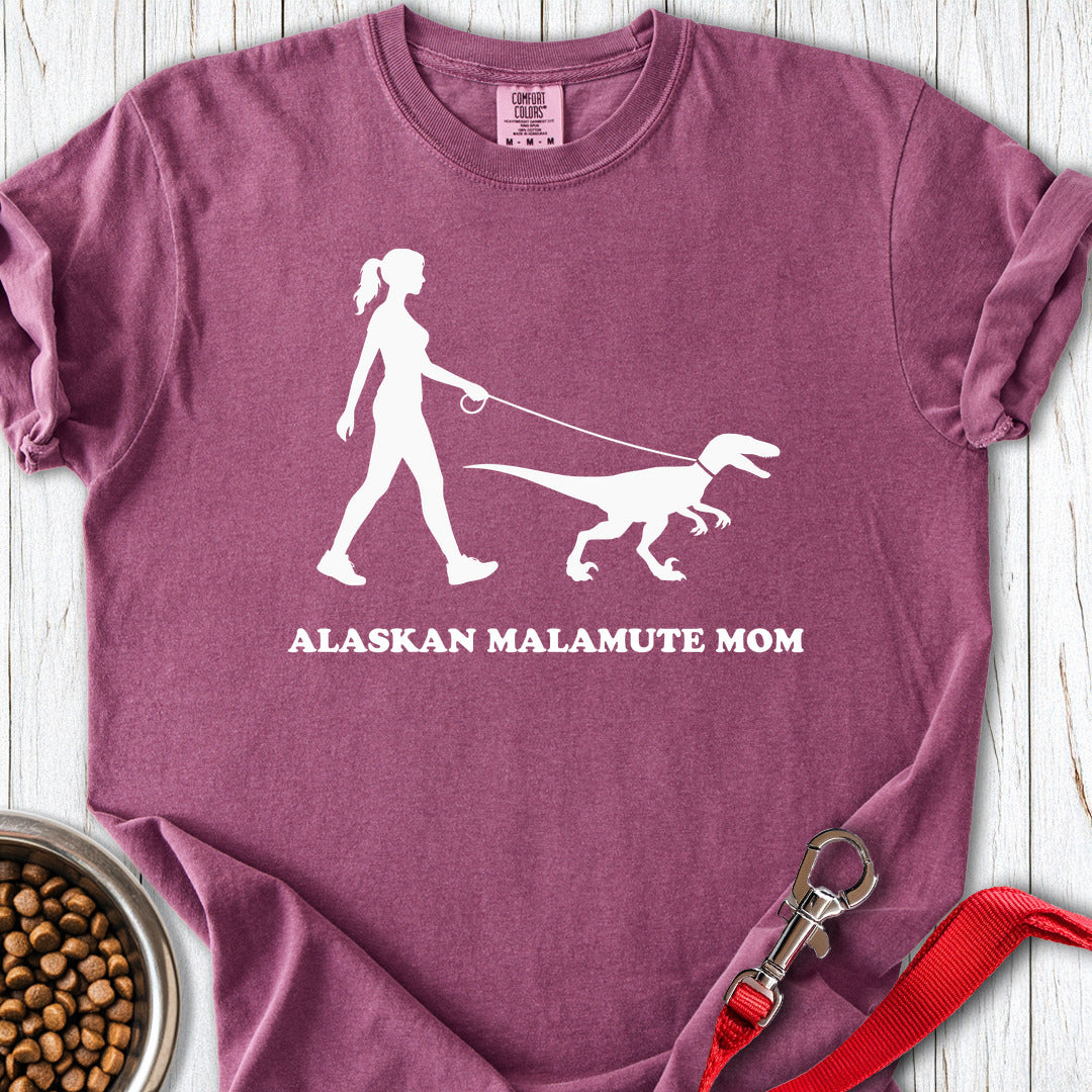Alaskan Malamute Mom Premium Tee Berry