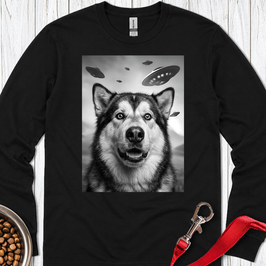 Alaskan Malamute UFO Long Sleeve — Black