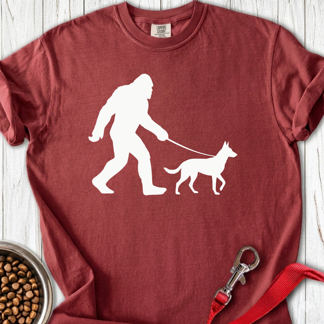 Belgian Malinois Bigfoot Premium Tee Brick