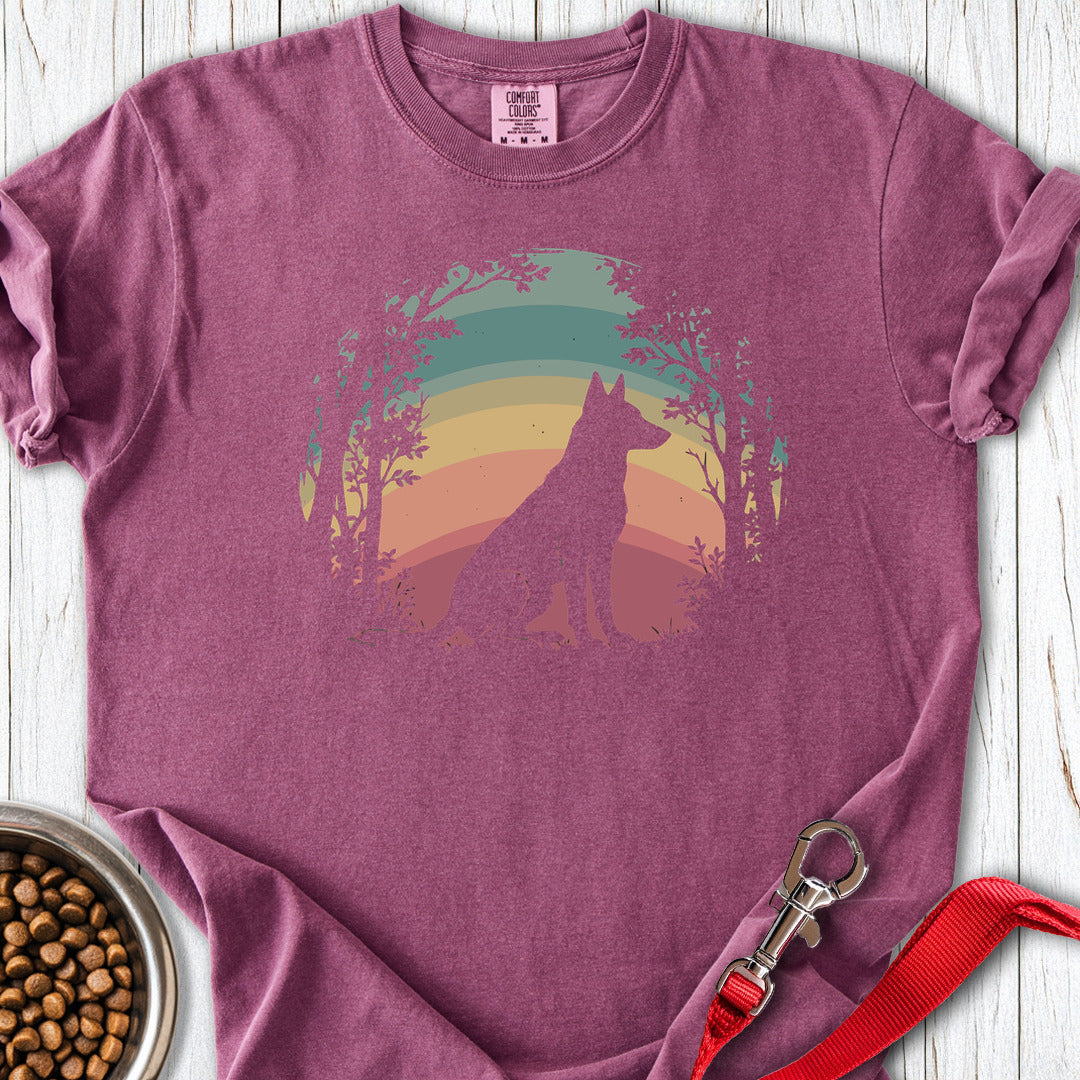 Belgian Malinois Nature Premium Tee Berry