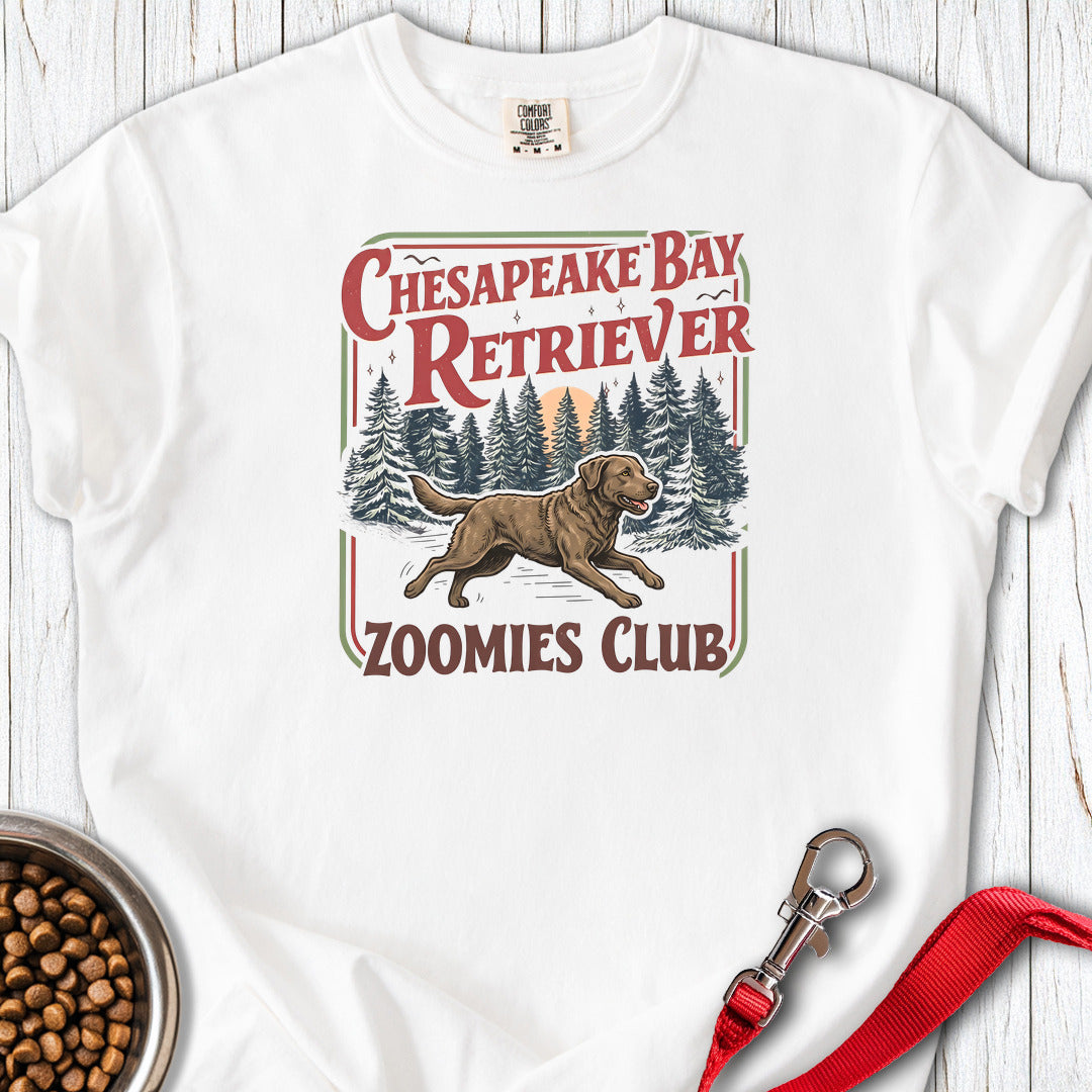 Chesapeake Bay Retriever Zoomies Club Premium Tee — White