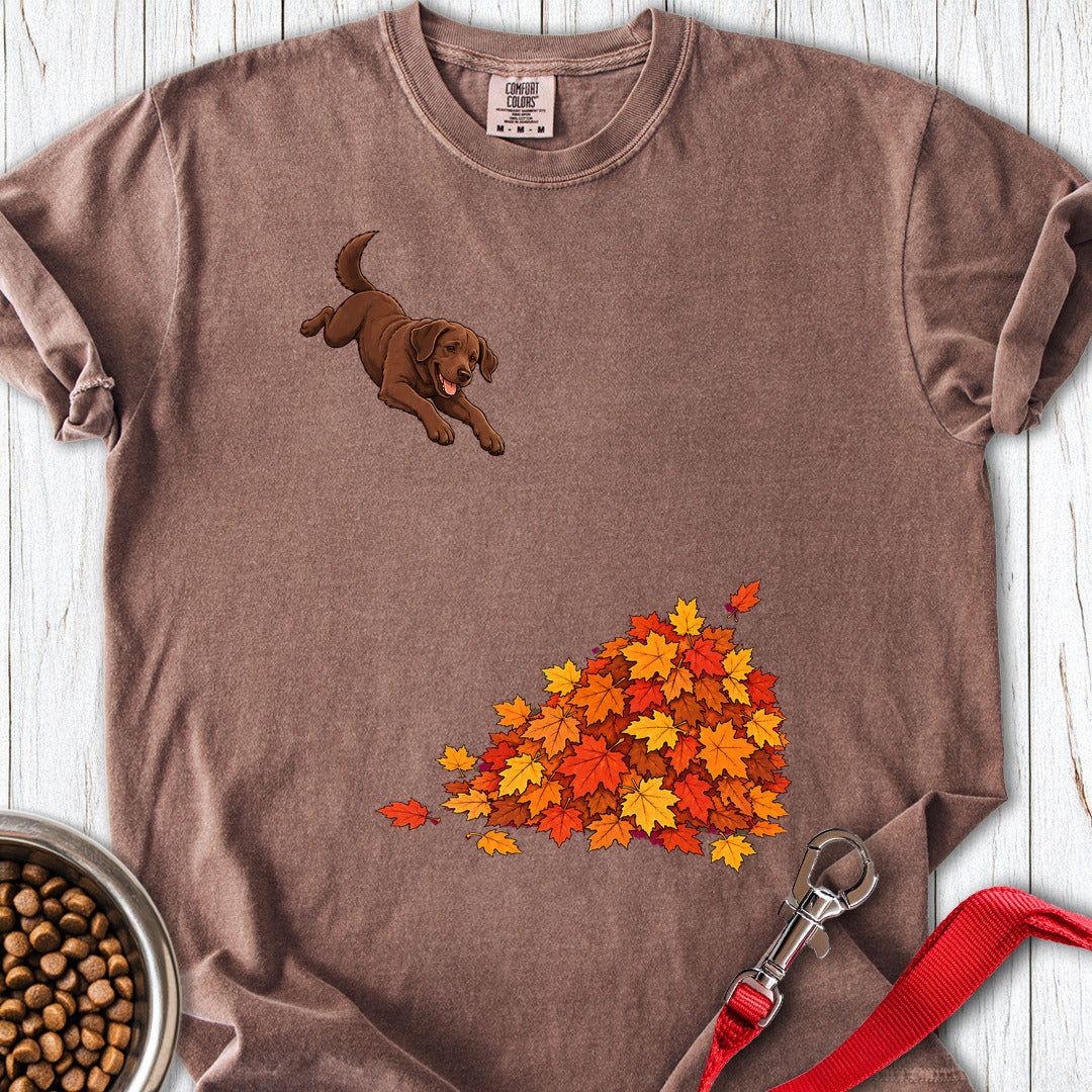 Chocolate Labrador Leaf Pile Premium Tee — Espresso