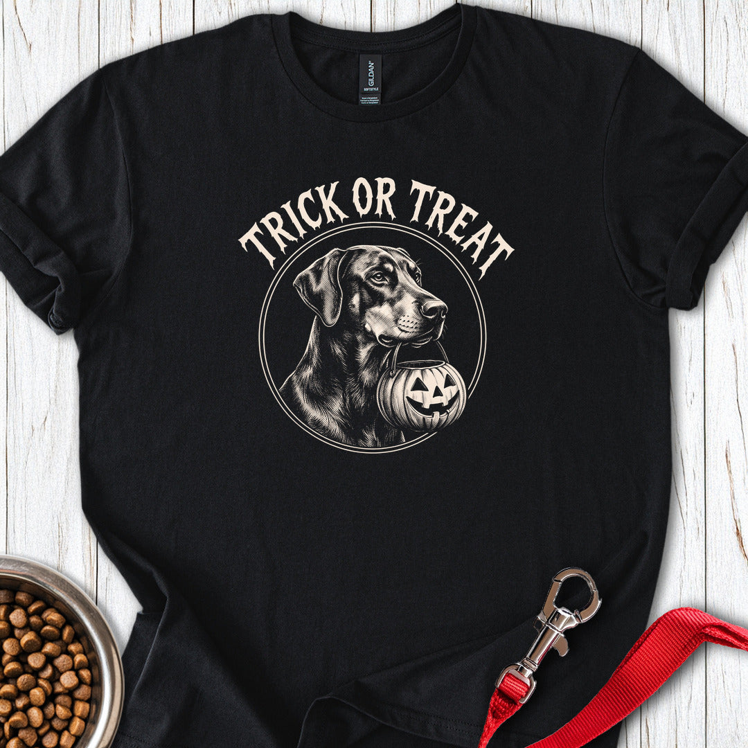 Dobermann Halloween Trick or Treat — Black