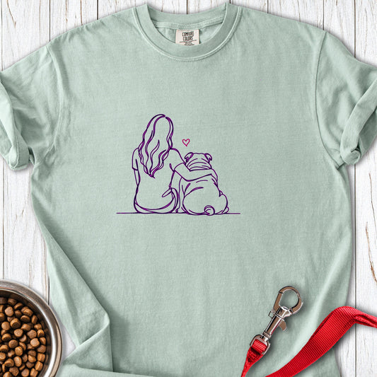 English Bulldog Hug Premium Tee Bay