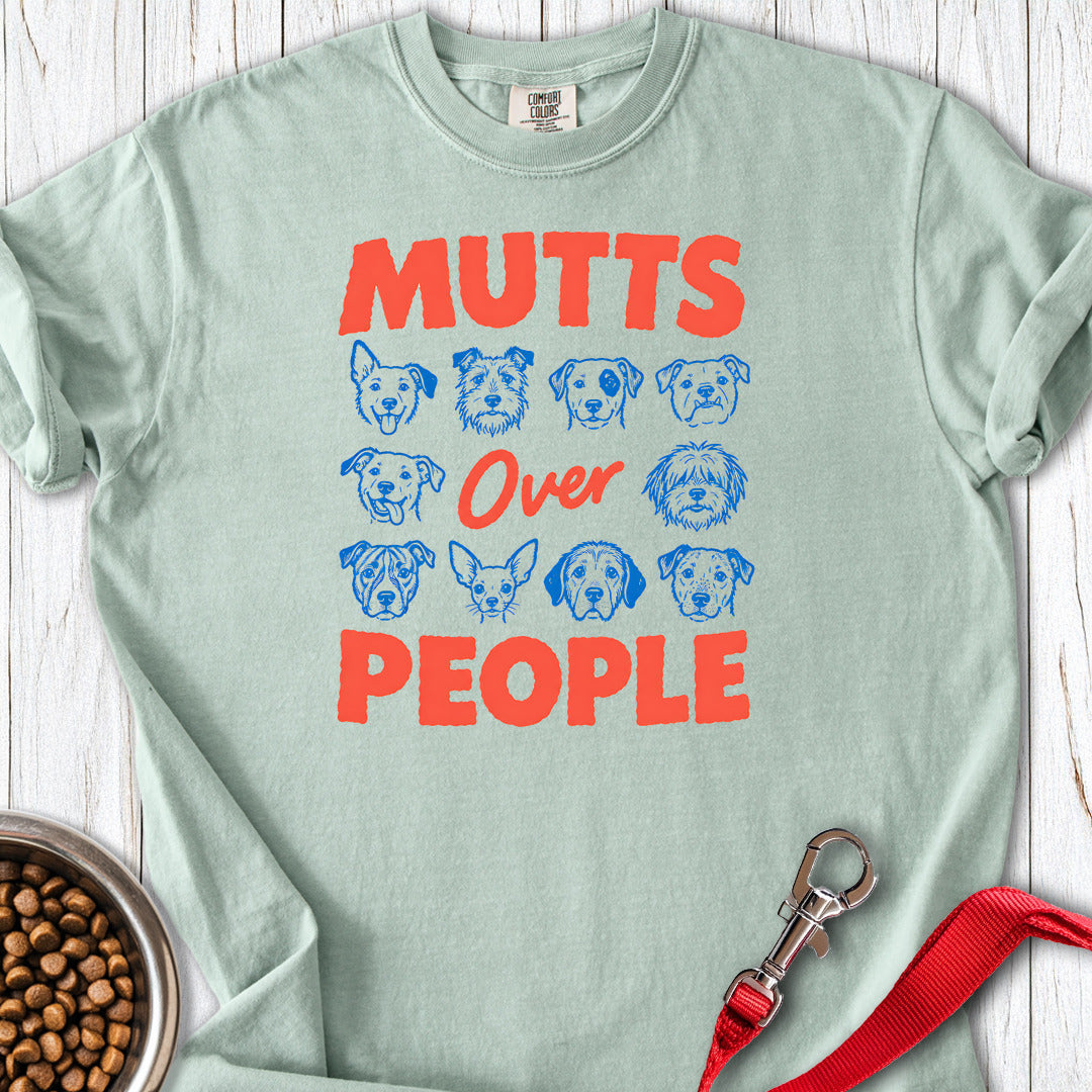 Mutts over People Premium Tee Bay