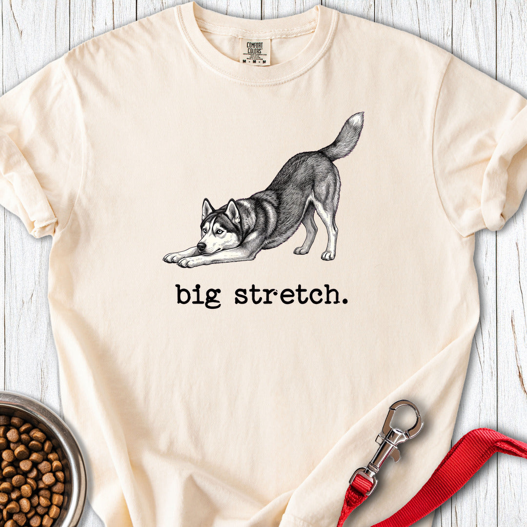 Siberian Husky Big Stretch Premium Tee — Ivory