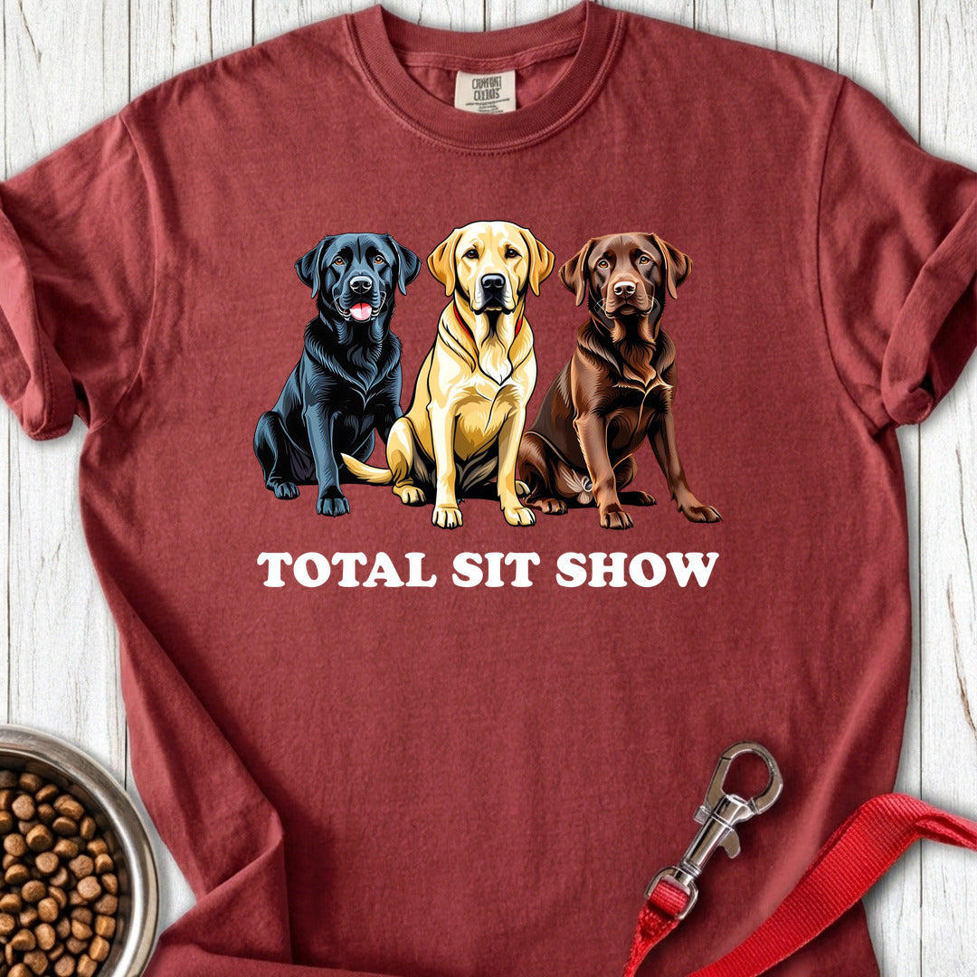 Total Sit Show Labrador Premium Tee Brick