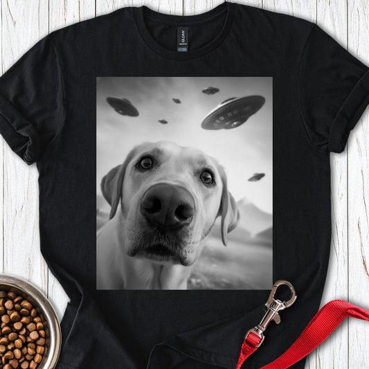 Yellow Lab UFO Selfie Black